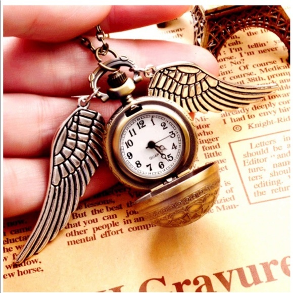 🎃🕸️ Harry Potter Golden Snitch Hidden Watch Pendant 🏆Host Pick🏆 - Picture 5 of 8